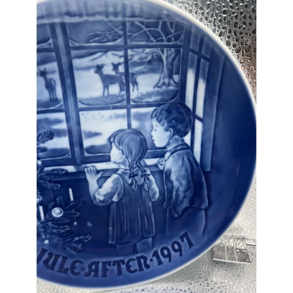 BING‎ & GRONDAHL 1997 plate Jule Aften Country Christmas porcelain Denmark